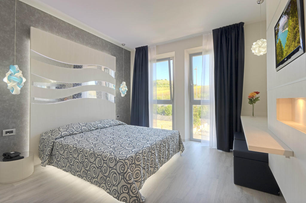 La Perla Hotel Camerano Værelse billede